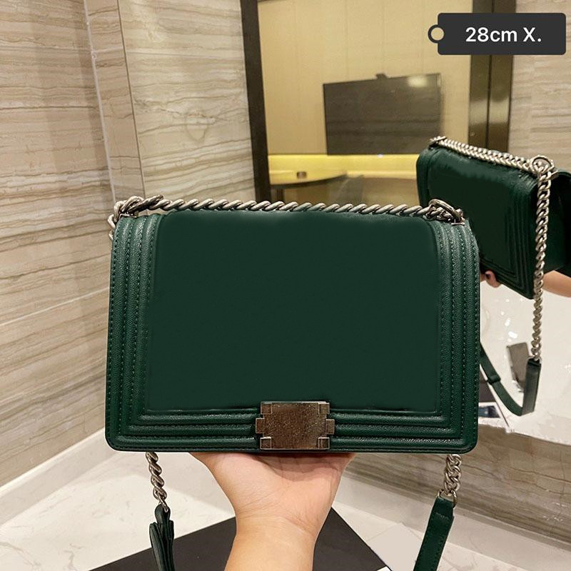 

Early Fall F/W Classic Single Falp Boy Bags Distressed Hardware Quilted Matelasse Chain Large Capacity Womens Famous Luxury Designer Calfski, Make up the difference
