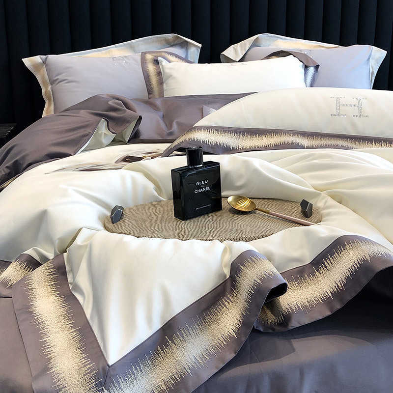 

Light luxury 120s long staple cotton embroidered cotton quilt cover bed sheet four piece set of bedding for high-end hotel model room, White