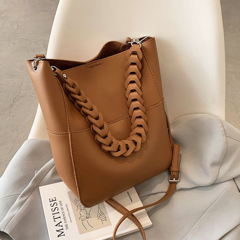 

Luxury Brand Women Bucket Bag Large Capacity Totes Bags Pu Leather For Women Wide Woven Shoulder Straps Crossbody Shoulder Bags, Black