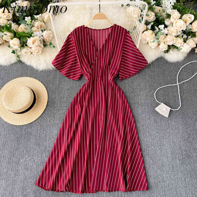 

Kimutomo Vintage Striped Dress Women V-neck Short Sleeve Slim High Waist Robe Female Elegant Korean Summer Vestidos Fashion 210521, Blue