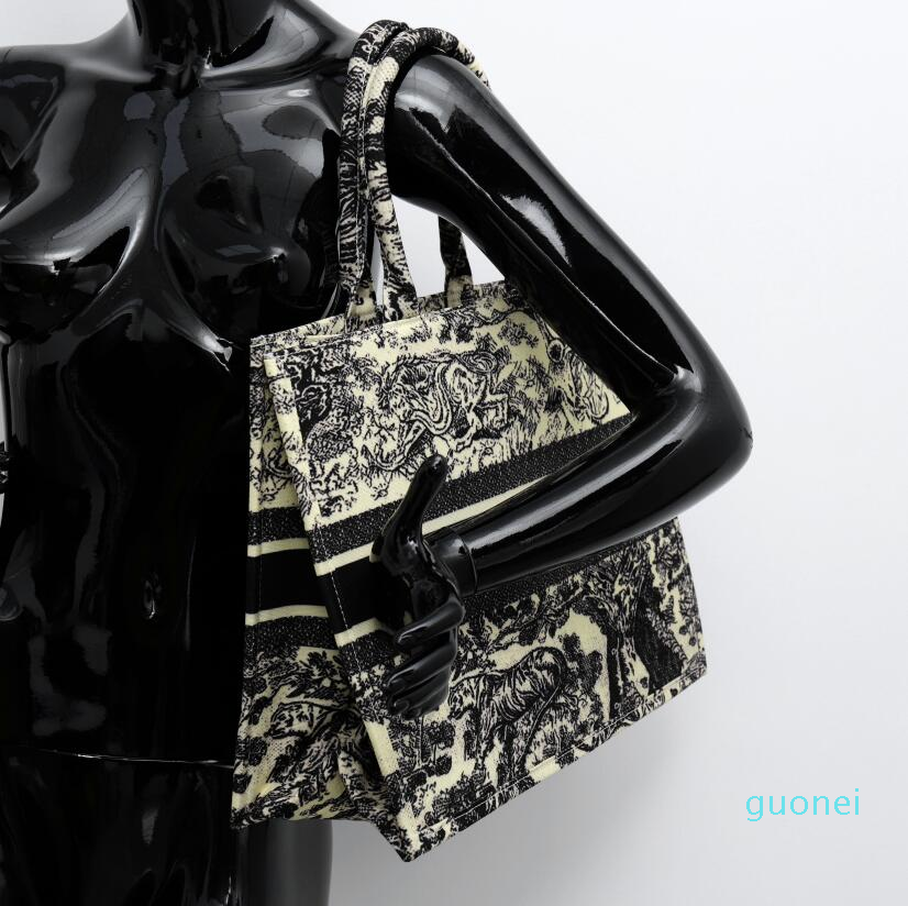 

Multicolor Classic Totes Designers Luxurys Canvas Shopping Bags Large Capacity Woman Handbags High Quality Shoulder Bag 41cm g526