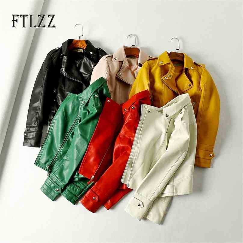 

Fashion Turn Down Collar Short Leahter Jacket Women Slim Street Spring Autumn Faux Coat Ladies Zipper White Pu Outerwear 210525