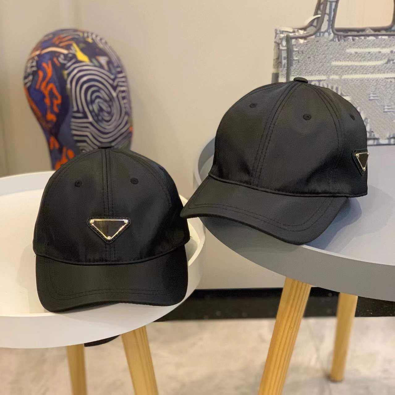 

2022 Top Popular Ball Caps Canvas Leisure Designers Fashion Sun Hat for Outdoor Sport Men Baseball Cap, Black 1