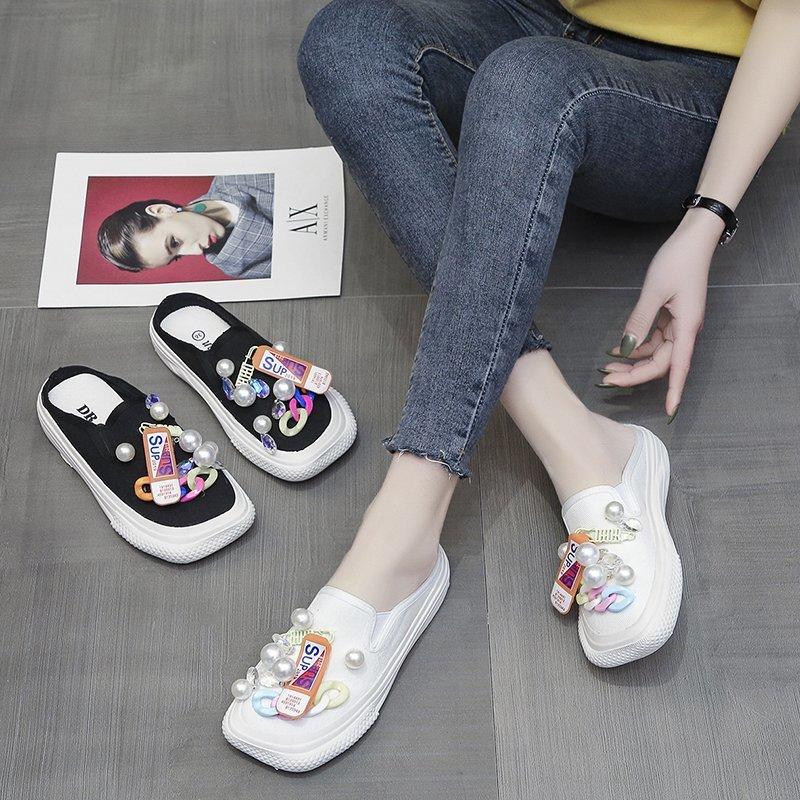 

Slippers 2021 Brand Women Slipper Low Heel Slip On Mules Shoes Elegant Chain Square Toe Ladies Sandals Outdoor Casual Slides, Black