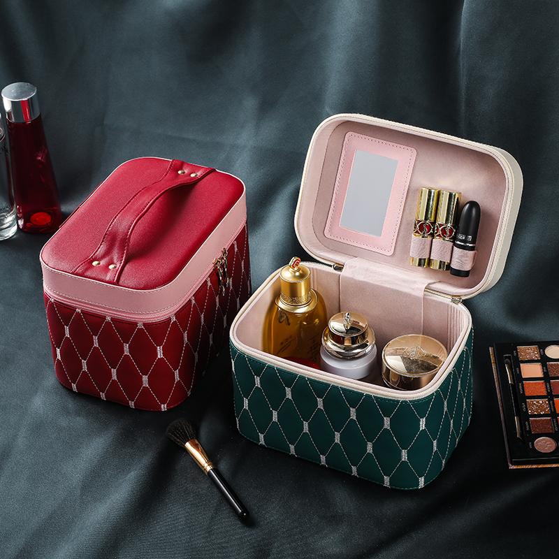 

Cosmetic Bags & Cases 2021 Women Large Capacity Makeup Fashion Toiletry Professional Bag Multilayer Storage Box Portable Make Up Suitcase, Black