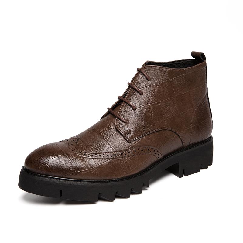 

Autumn Martin Boots men wedding shoes Wearable Thick bottom high-tops Bullock Carving 2022 Luxury Designer Trending For Streets Web Celebrity
