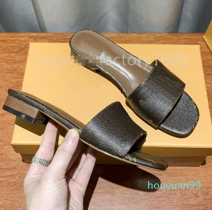 

2021 Paris Women luxurys designers sandals Slippers fashion Summer Girls Beach womens sandal Slides Flip Flops Loafers Sexy, Black