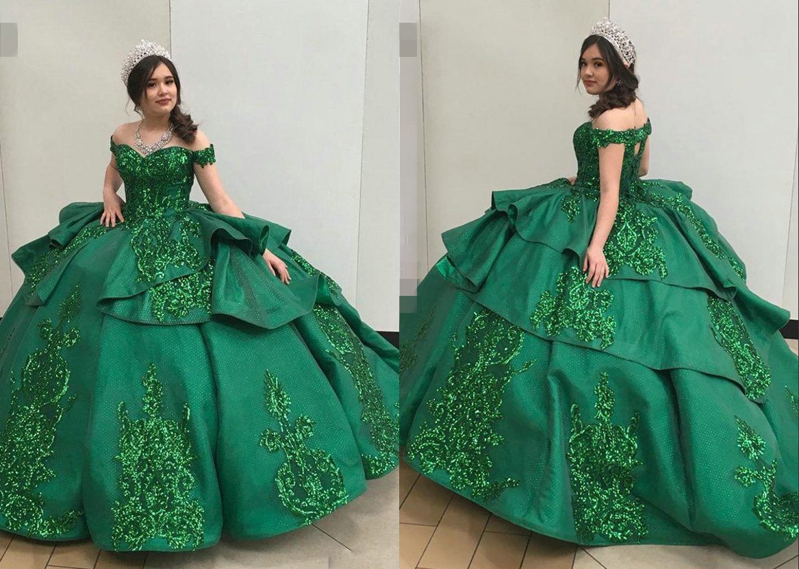 

2022 Glitter Sequin Patterned Emerald Green Quinceanera Prom Dresses Mexican Charro XV Satin with Sleeves Ruched Ball Gown Formal Evening dress Vestidos 15 Anos, Champagne