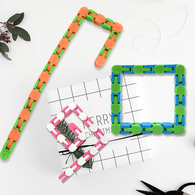 

Fidget Snake Puzzle Wacky Tracks Snap and Click Sensory Toys Kids Adult Anxiety Stress Relief ADHD Needs Educational Party Keeps Fingers Busy Toy