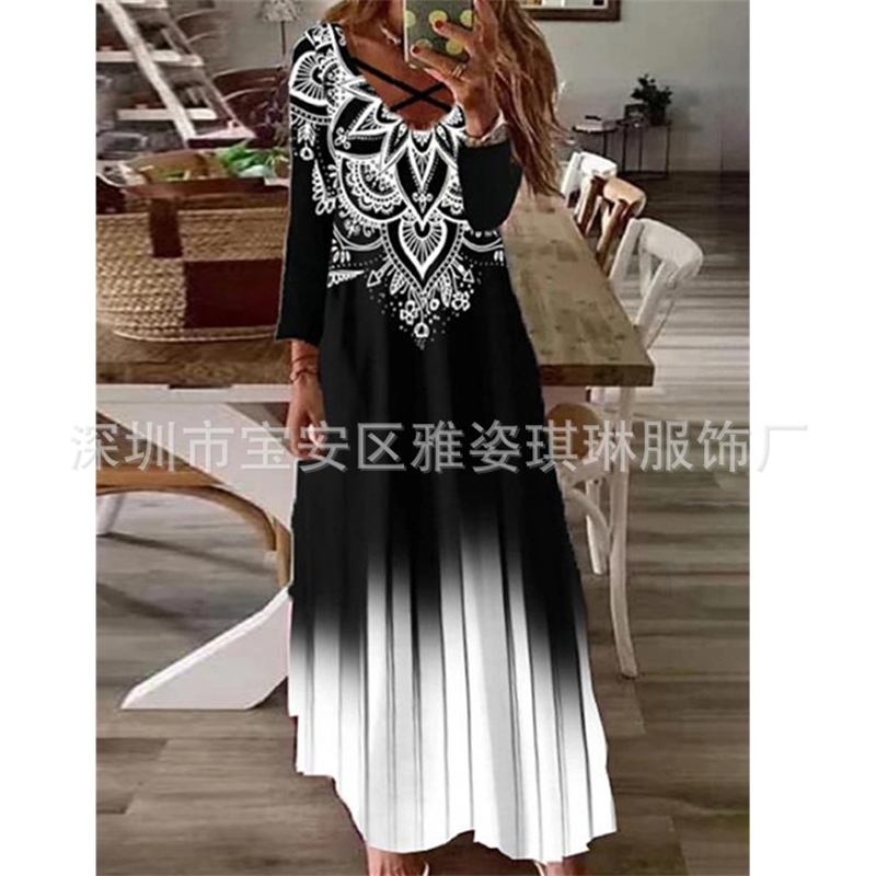 

2021 women' new round neck positioning printing long dress, Black