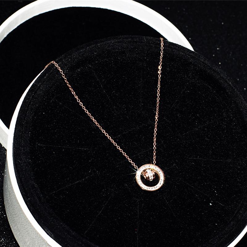 

Pendant Necklaces YUN RUO 2021 Arrival Rose Gold Color Double Circle Crystal Necklace Fashion Titanium Steel Woman Jewelry Never Fade