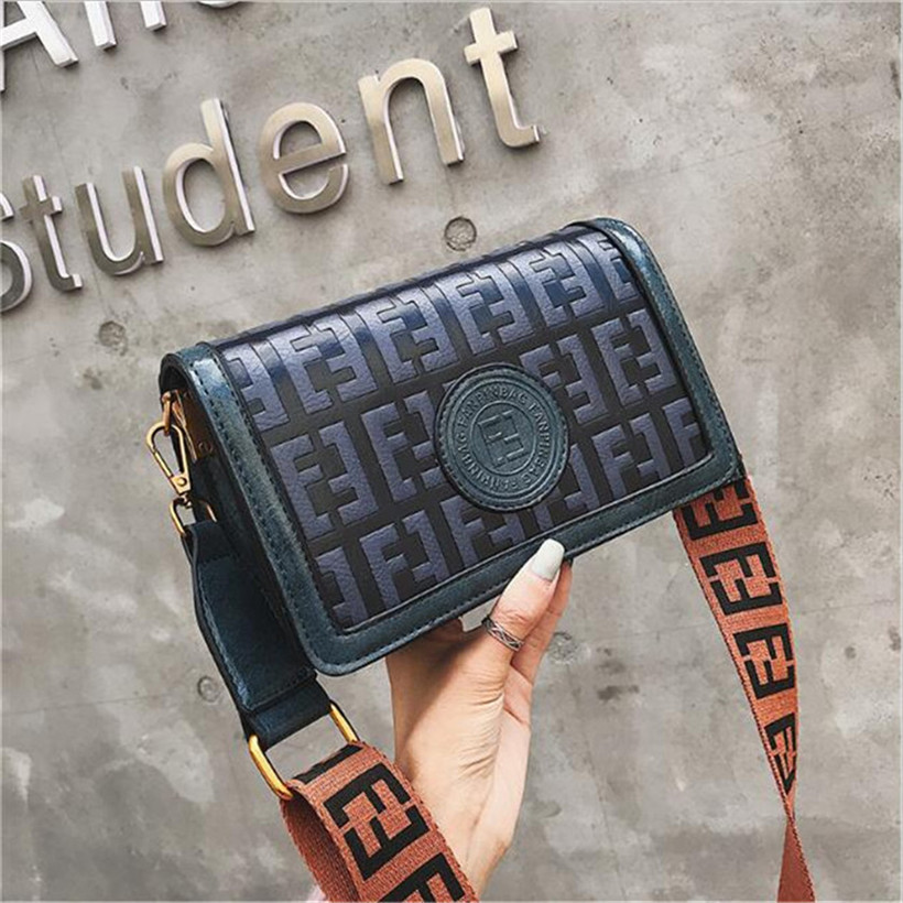 

Designer letter print flower leather bag purse fashion shoulder bag cowhide handbag presbyopic card holder purse evening bag messenger women Lady