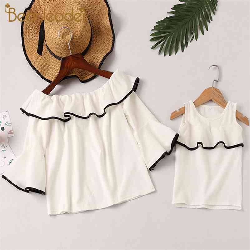 

Mother and Daughter T-shirts Family Matching Outfits Fashion Ruffles Tops Suit Girls Casual Cute Shirts Clothing 210429, Ay293white