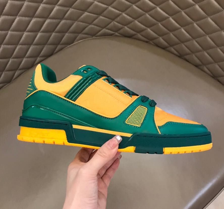 

NEW Designer Men Trainer Sneaker Low Top Suede Calfskin Leather Runner Trainers Printing Embossed Grained Rubber Platform Lace-up Shoes US12