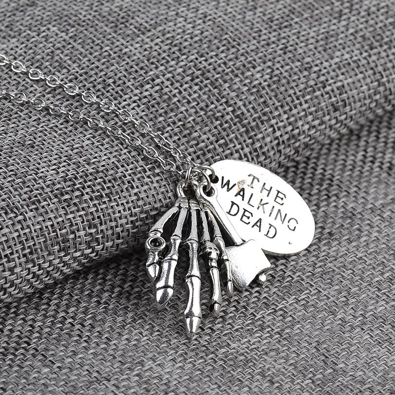 

Pendant Necklaces The Necklace Vintage Skull Hand Axe Letter Logo For Women&Men