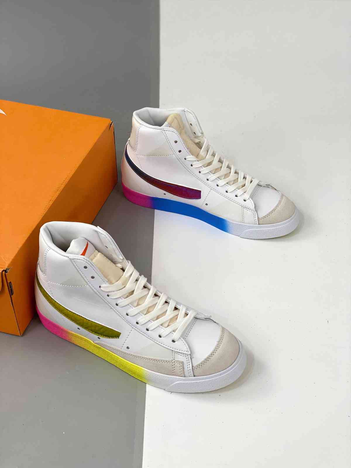 

2021 New Blazer Mens Mid 77 Vintage White Womens Running Shoes CZ8653-136 Size36-46