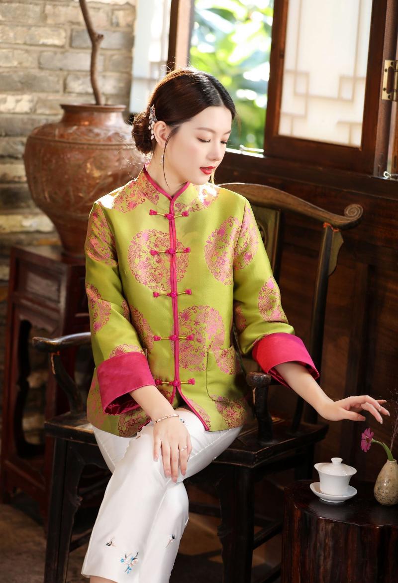 

Ethnic Clothing Retro Chinese Tradition Embroidery Style Tang Suit Women Jackets