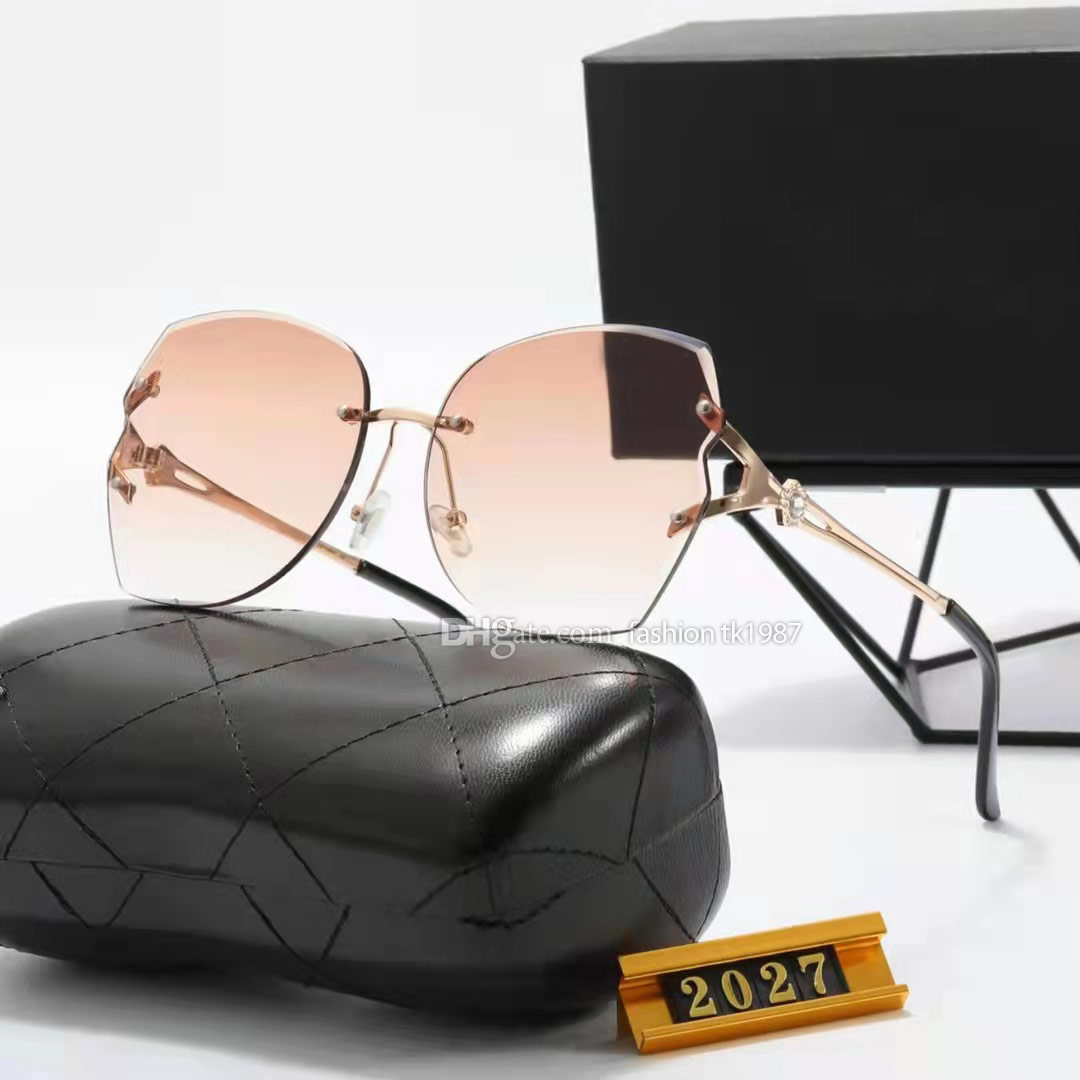 

Designer sunglasses Men trend Sunglasses for Women full framenew glasses summer beach Driving outdoor with Box uva400
