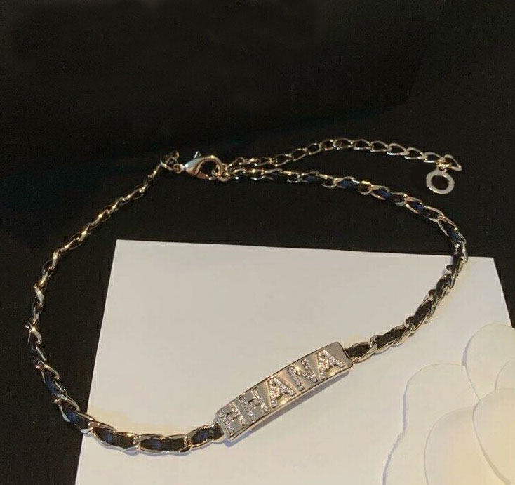 

Trendy Designer Necklaces Leather Chain letter Charm pendant Choker necklace for women lady brand Jewelry gift wedding party jewellery with box, Golden;silver