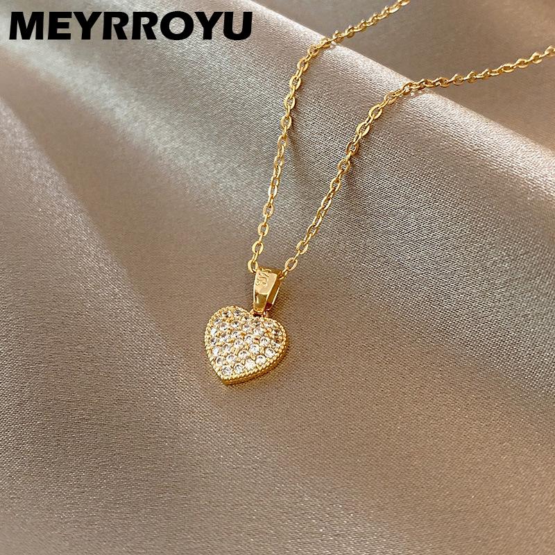 

Pendant Necklaces MEYRROYU Stainless Steel Love Heart Full Crystal Zircon Necklace For Women Fashion Simple Clavicle Chain Jewelry Gift, Silver
