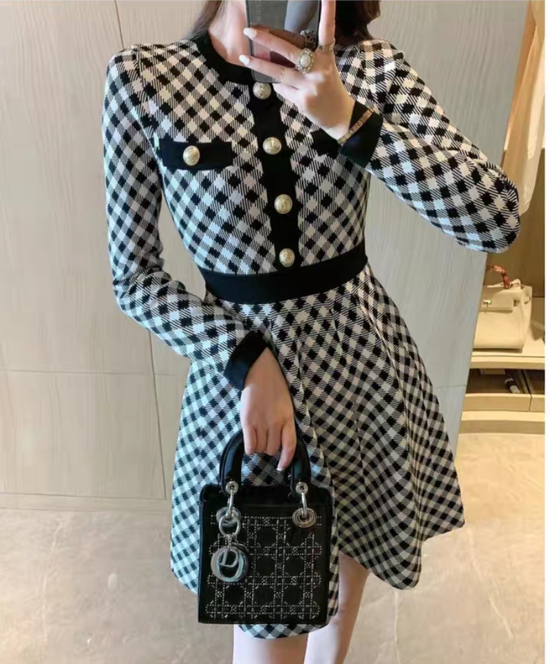 

Designer women's European loog knitting plaid print dress autumn sweater casual wear knitted dress women's warm long sleeve dre, Black;gray