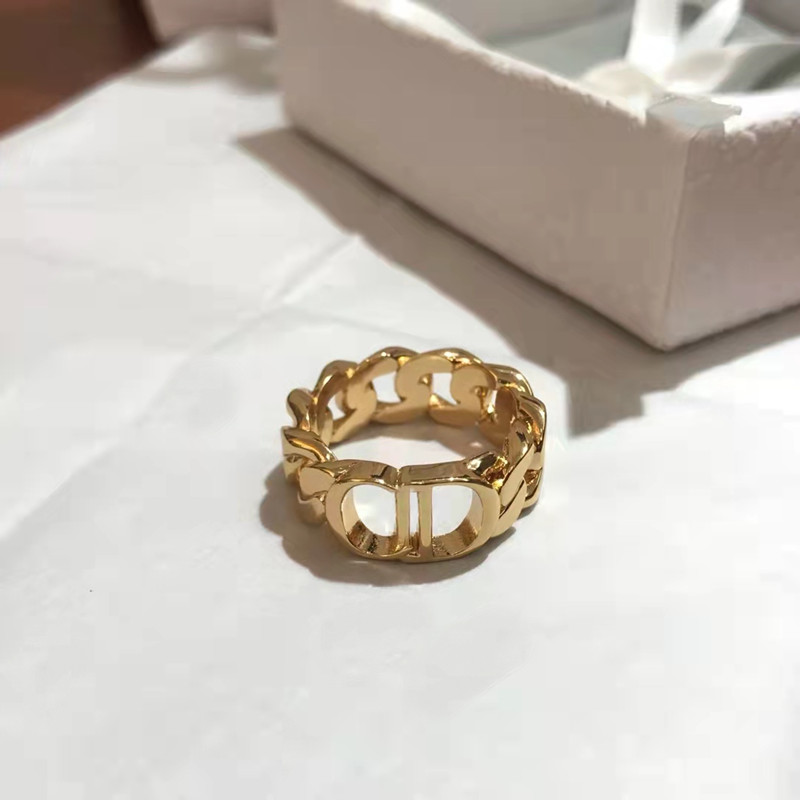

Fashion gold letter band ring for lady women Party wedding lovers gift engagement jewelry gold plated metal link luxury designer rings never fade