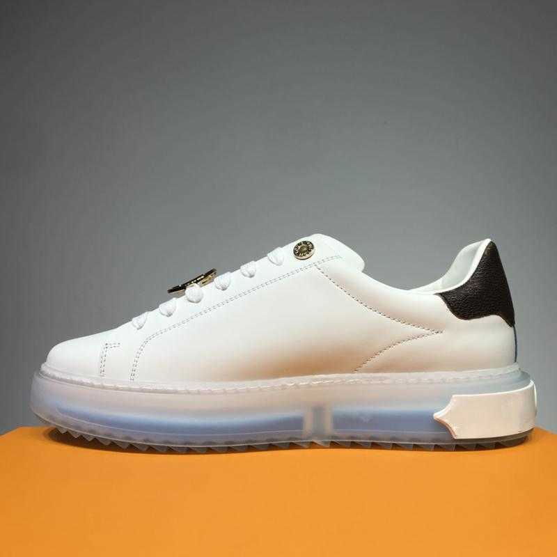 

2021 couple fashion casual shoes outdoor sports classic cartoon simple atmosphere leather high quality size 35-46