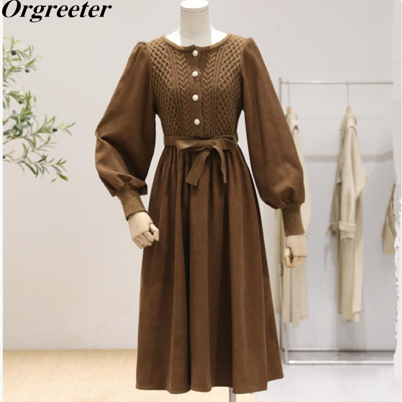 

Stitching Knitted Twist pattern Pearl buttoned O-neck Dress Fall Winter Korean Hook flower Hollow out Lace Patchwork Knit 210525, Beige