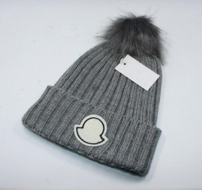

Fashion mens designers hats bonnet winter beanie knitted wool hat plus velvet cap skullies Thicker mask Fringe beanies capsn