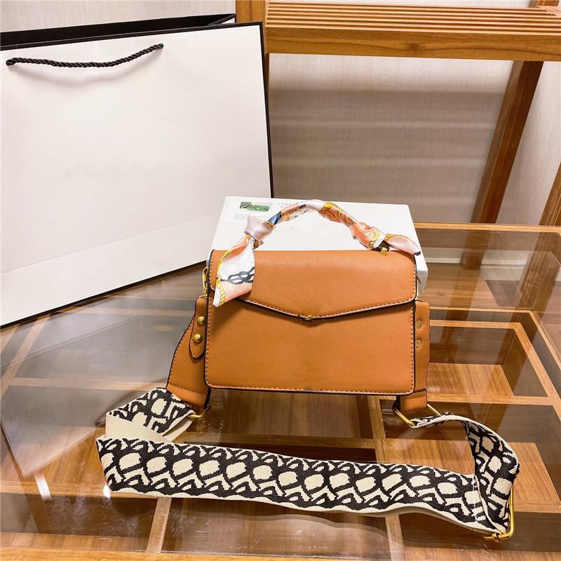 

Women Luxurys Designers Crossbody Bag Handbags Shoulder Bags fashion Double compartment Genuine Leathe Handbag Purses size 22*15cm 3 colors with Silk scarf, 02
