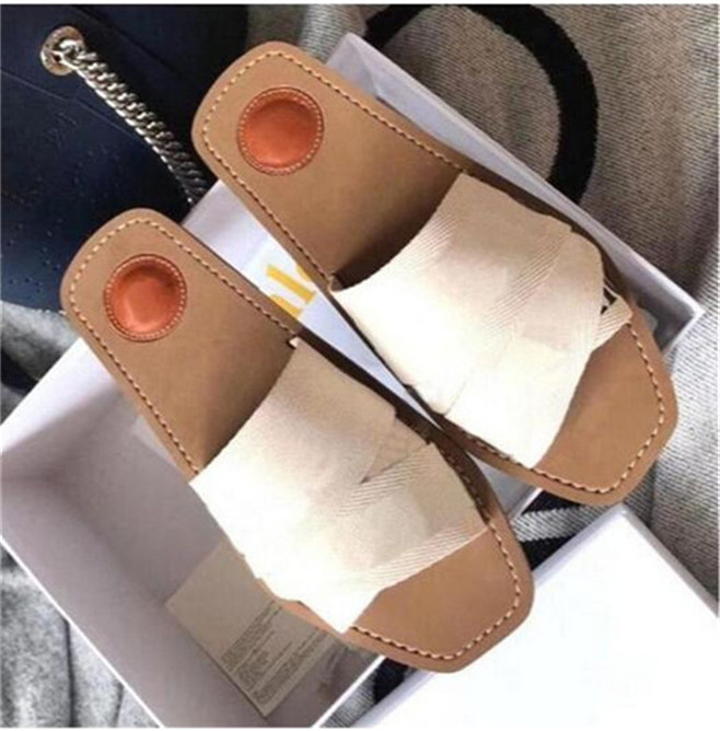 

2022 Newest Branded Women Woody Mules Flat Slipper Designer Lady Lettering Fabric Outdoor Leather Sole Slide Sandal size 35--42, Slippers