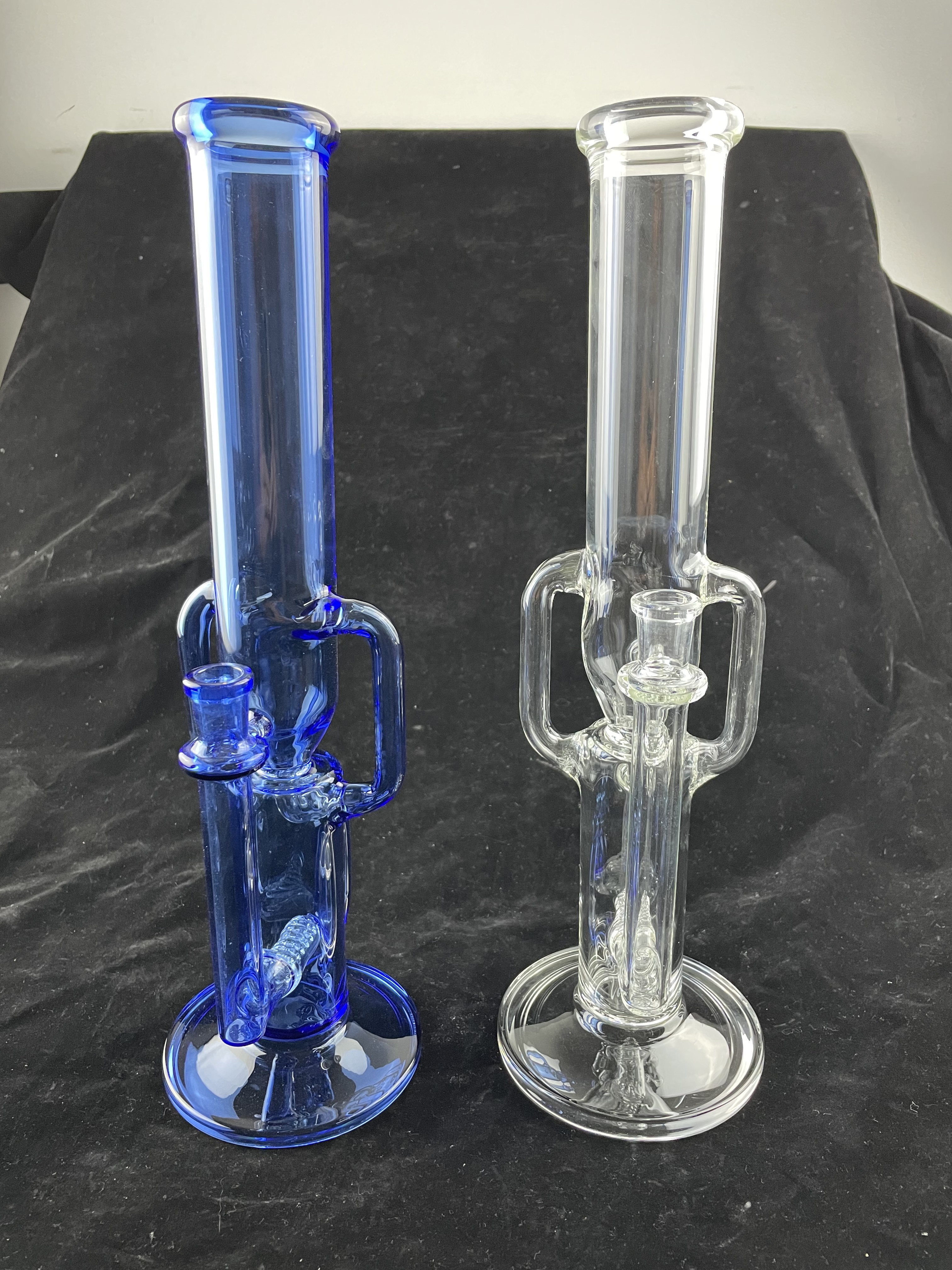 

Multi-color beaker, glass hookah,recycle, 14mm joint, factory direct sales, price concessions,