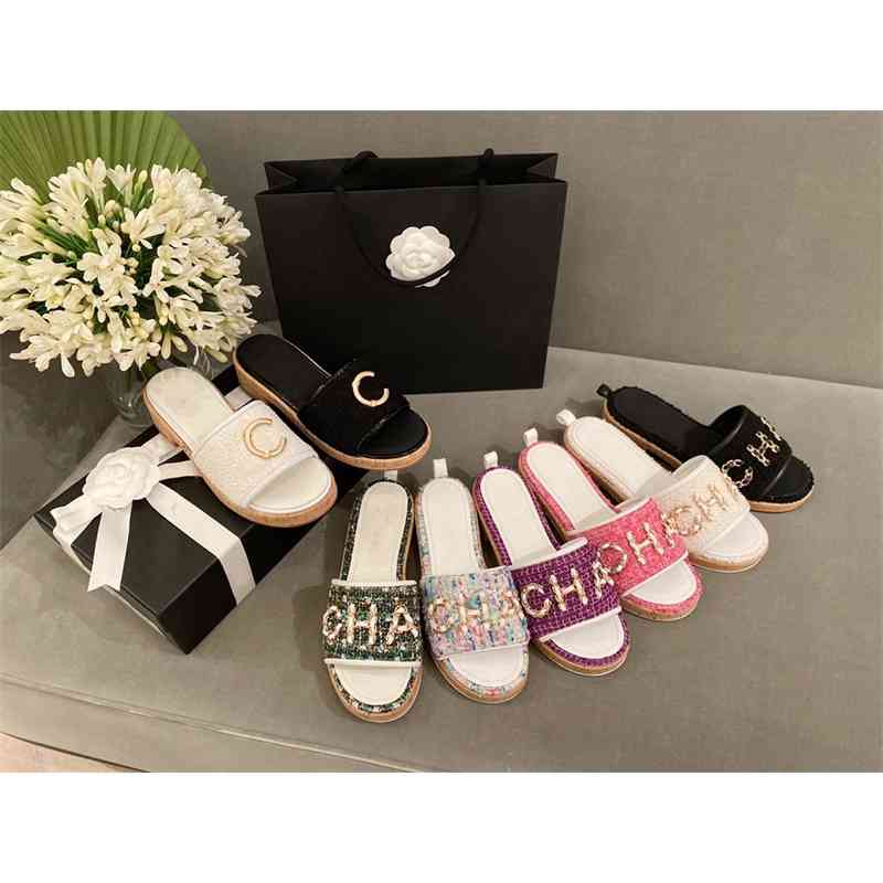 

2021 Summer New Small Fragrance Tweed Thick Bottom One Line Slippers Women's Chain Sandals Wear Holiday Style Zlh, Black