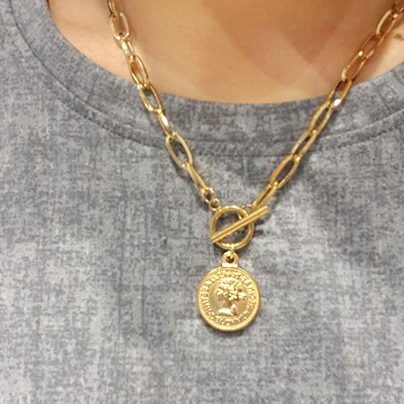 

Stainless steel WOMEN Lucky coin penny Long T BAR CHOKER NECKLACE GOLD COLOR Toggle PENDANT collares de moda Boho Collier gift Y0420