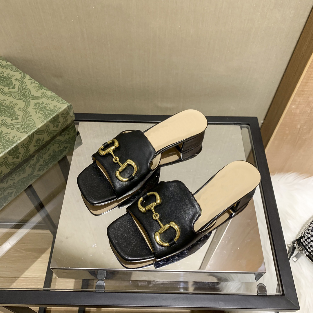 

2021 Luxury Designer Slippers Ladies Leather Sandals Summer Fashion Low Heel with Box, Photo color
