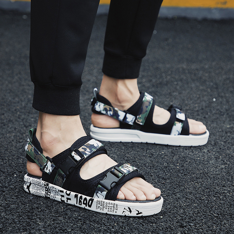 

2021 Men Sports Trainer Sneaker Big Size Slippers Sandals Summer Youth Student Slides Black Grey White Light Blue Orange Designers flip flops Code: 28-90S, 67