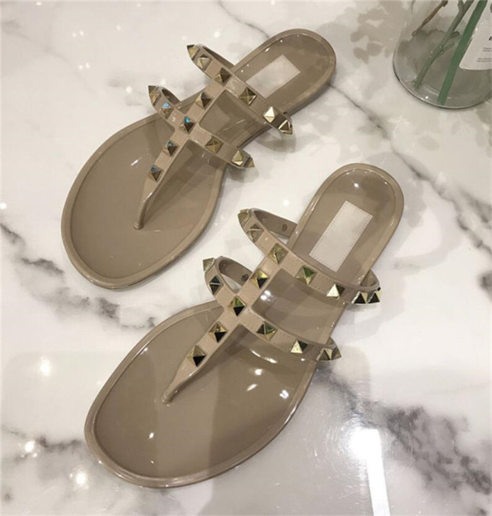 

Designers Luxury Women Slippers New Arrival Rivets Style Fashion Style Classic Quality Sandal Size 35-40
