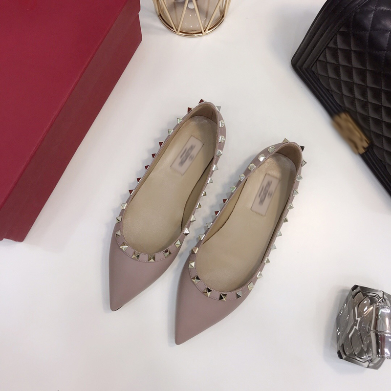 

2021 Good Quality Fashion Women Luxurys Designers Shoes Designer Sandals Womens Luxury High Heels Sandal Dress Shoess With Box Size 35-41 -B467, Pink