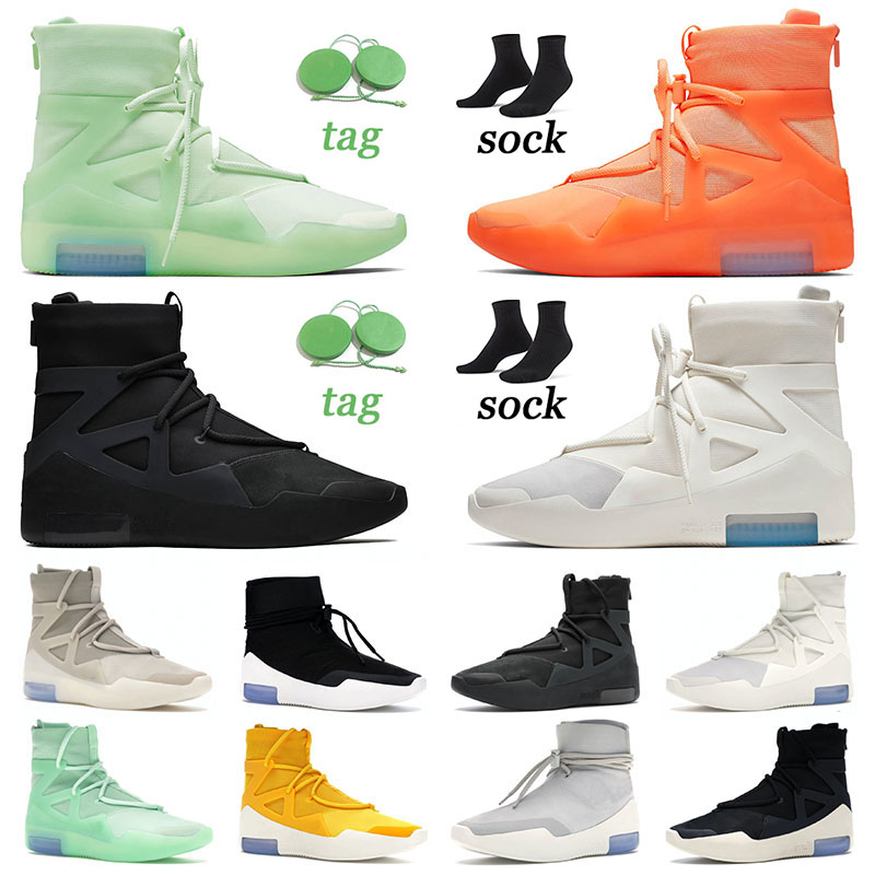 

2022 top quality volt green orange western boots God 1 mens women designers fashion boot one us 12 Light Bone Sport Sneakers Frosted Spruce, Black