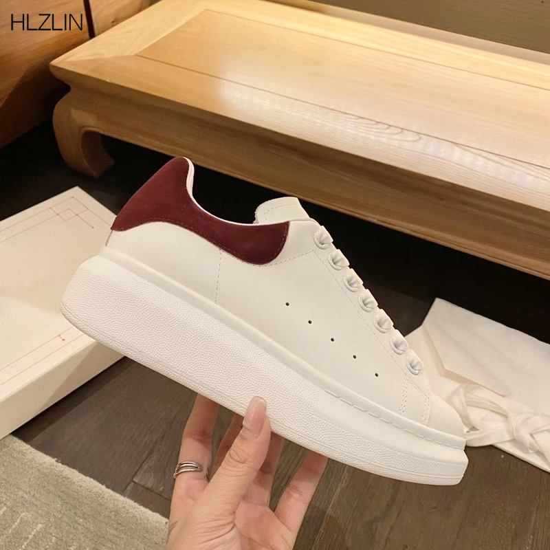 

2021 Designer Shoes Classic Suede Velvet Leather Women Mens Flat Sneaker Platform Oversized Sports Trainer with Box Size35-46 gdfswsdd, Black