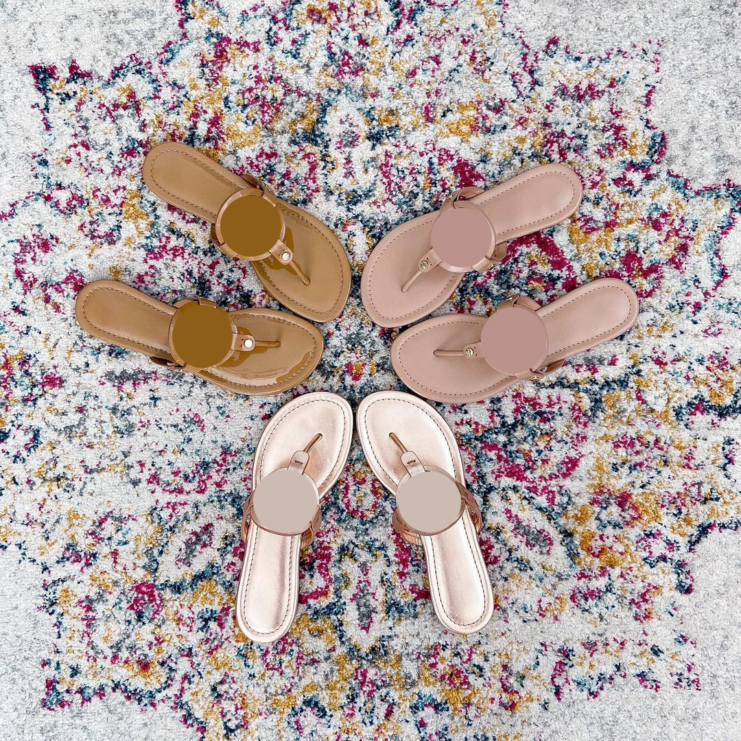 

Women Sandals Flat Slippers Sandal Studded Girl Shoes New Arrivel Jelly Platform Slides Lady Flip Flops with Box 35-41, Red