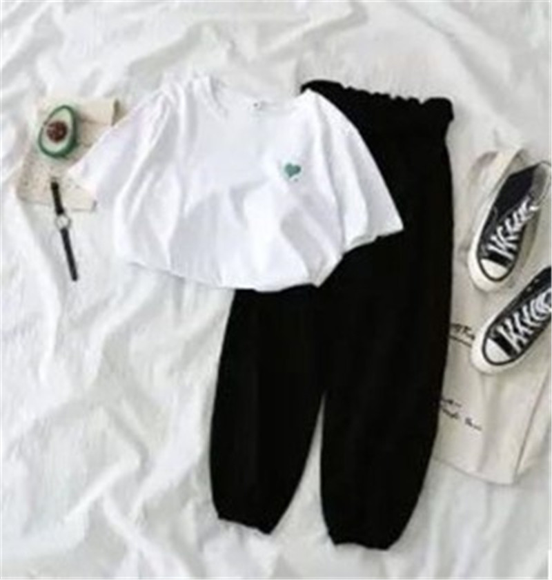 

Womens Designer Tracksuits Women Love Top and Bow Pant 2pcs Clothing Sets Mid Waist Two Piece Pants, White
