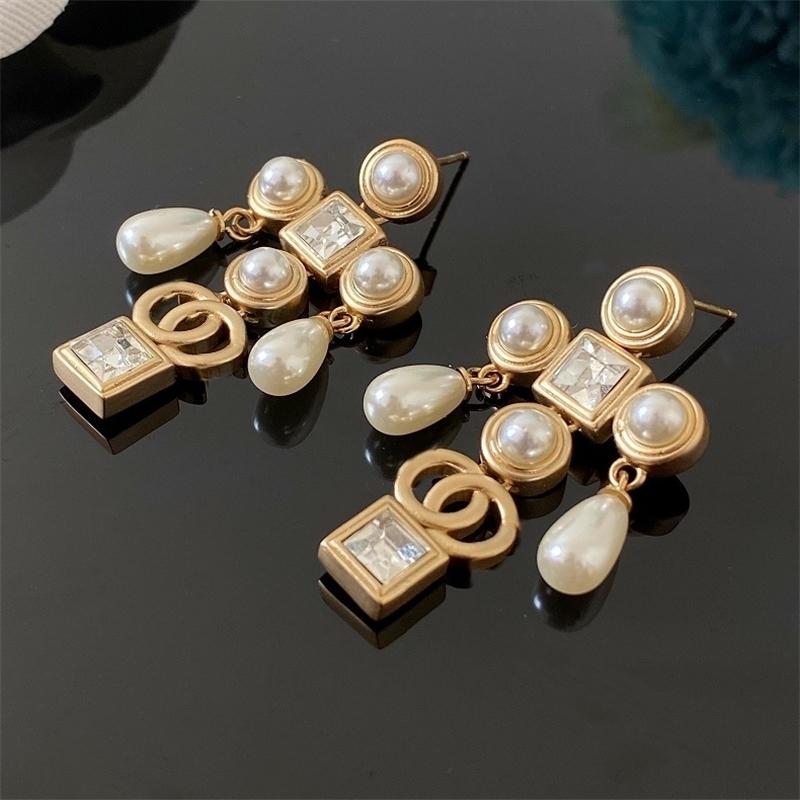

2021 new small fine essence irregular pearl earrings d earrings c earrings all match 925 silver ornaments 3, Golden