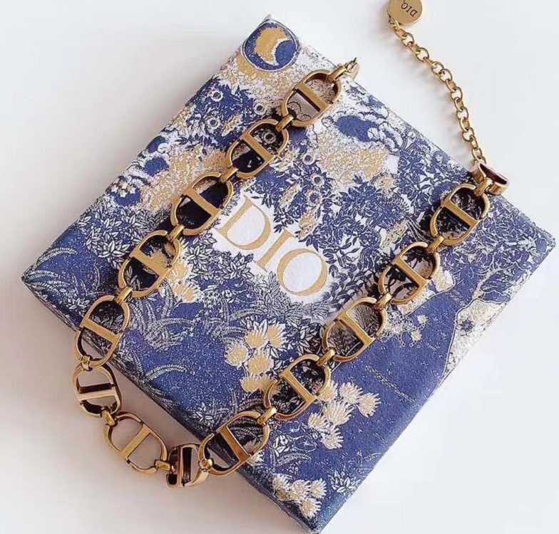 

2021 new net red same fashion Necklace women's necklace high version brass