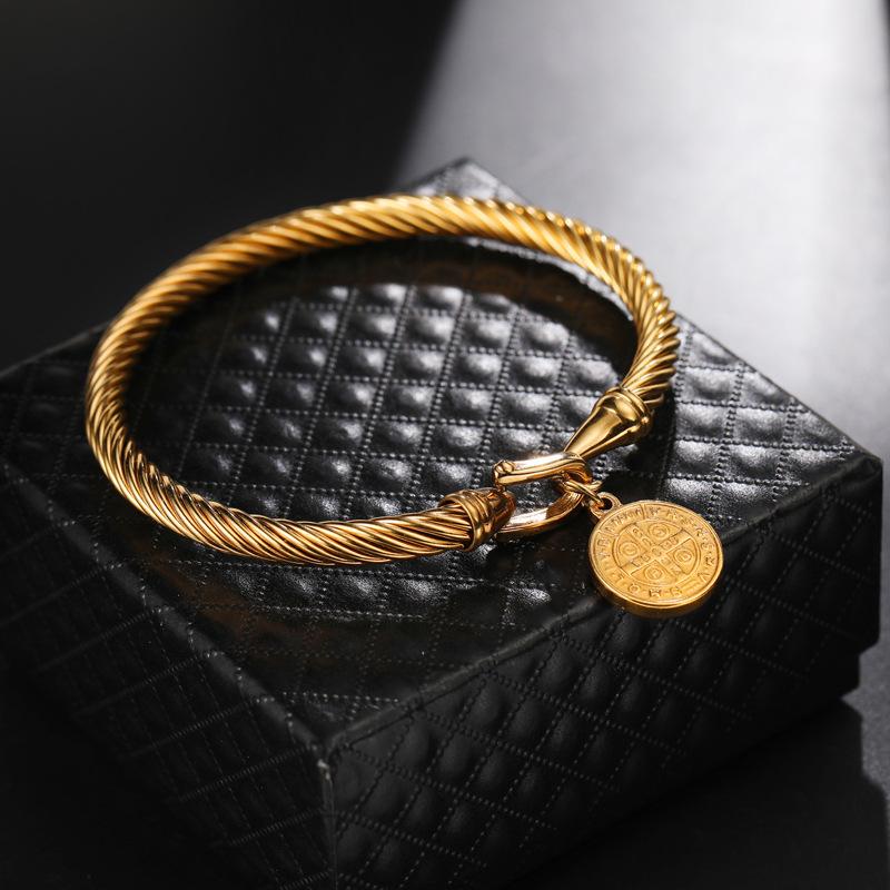 

Bangle Luxury Stainless Steel Bracelet For Women Gold Silver Color Charm Round Christan Jesus Religious Jewelry Gift