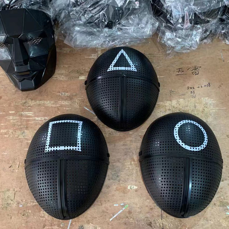 

Squid Game Masked Man Masks Round Squire Triangle Cosply Mask Accessories Delicate Halloween Masquerade Costume Party Props