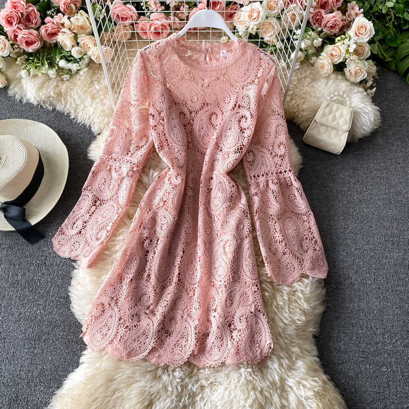 

Sweet Pink/Black/White Lace Hollow Out Mini Dress Women Autumn 2020 Elegant Round Neck Long Sleeve A-Line Vestidos Female Robe Y0603