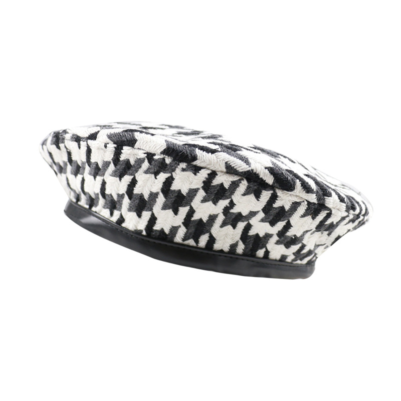 

Beret Caps for Girls Female Houndstooth Flat Hats Elegant Ladies Korean Style Painter Cap Fashion Designers All-Match Flat-Top Hat Men Casual Street Stewardess, Red