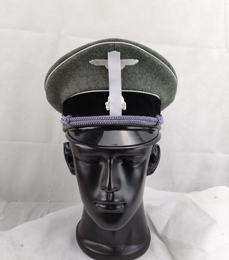 

Berets GERMAN WAFFEN ELITE INFANTRY OFFICER VISOR CAP WOOL MADE MILITARY HAT AND TWO METAL SILVER BADGE, Silver badge set
