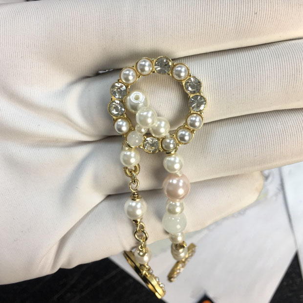 

Have stamps jewelry Designer earrings 2021 luxury fashion earring with box 041619, White